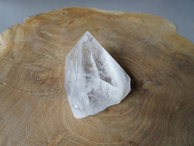 himalayan manihar quartz