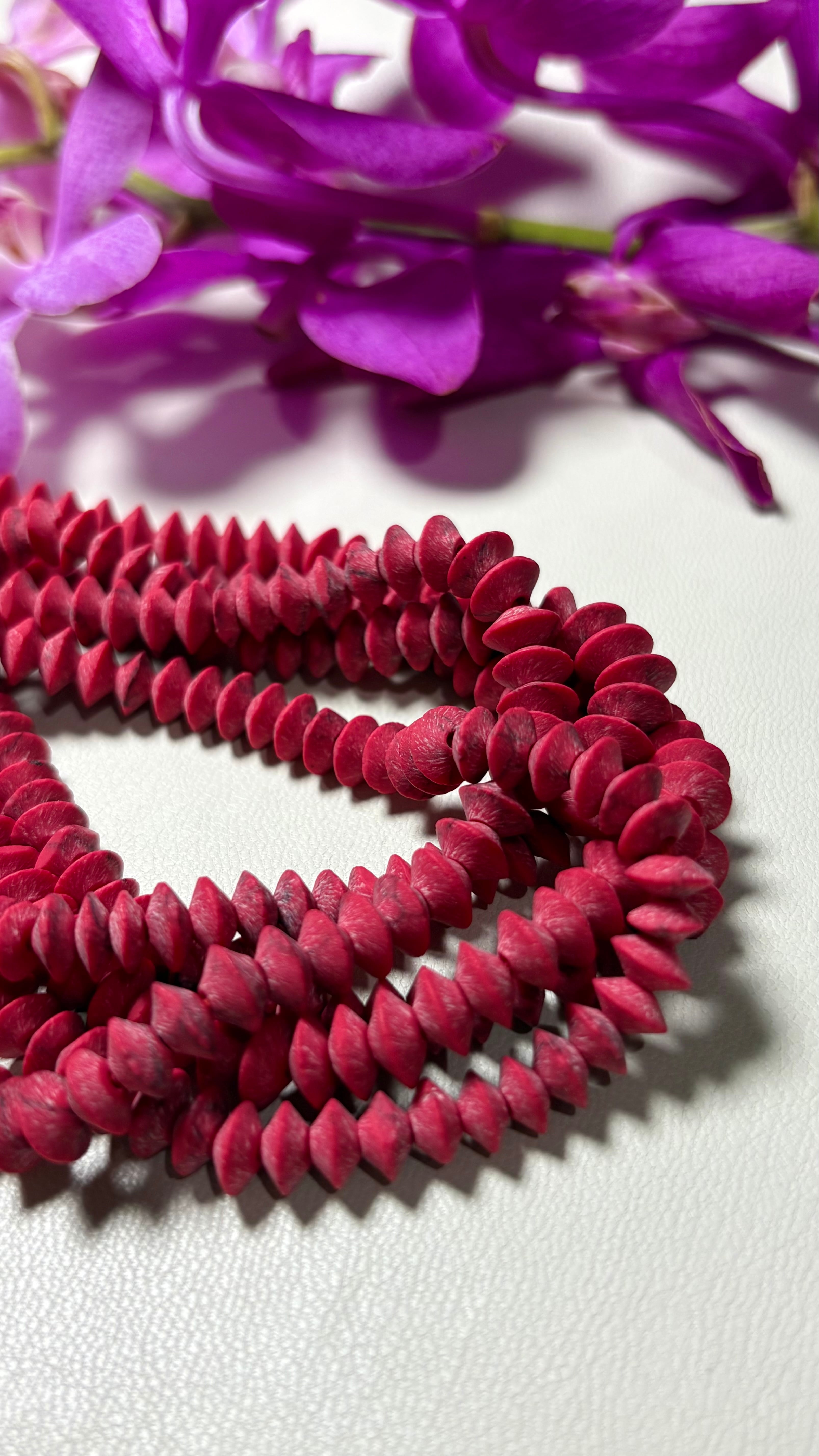 Red Dyed Howlite Disc / Soroban Cut Beads / レッドハウライト ソロバン