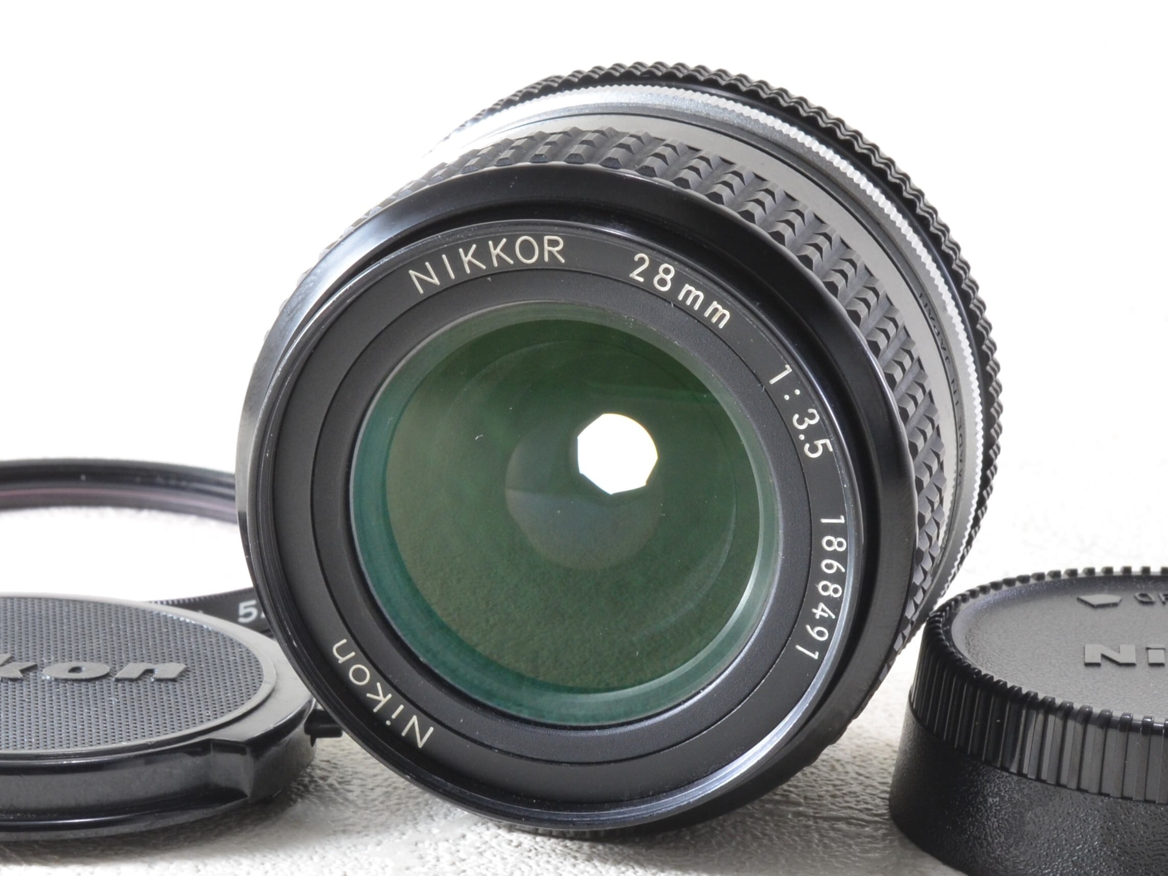 フィルムでスナップ!】Nikon Ai Nikkor 28mm F3.5 ニコン（51276