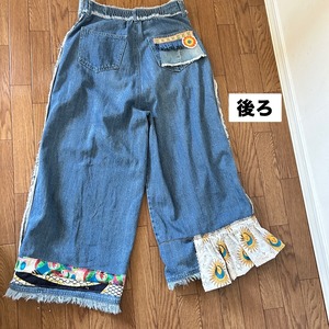 リメイクデニムフリルカットジーンズ