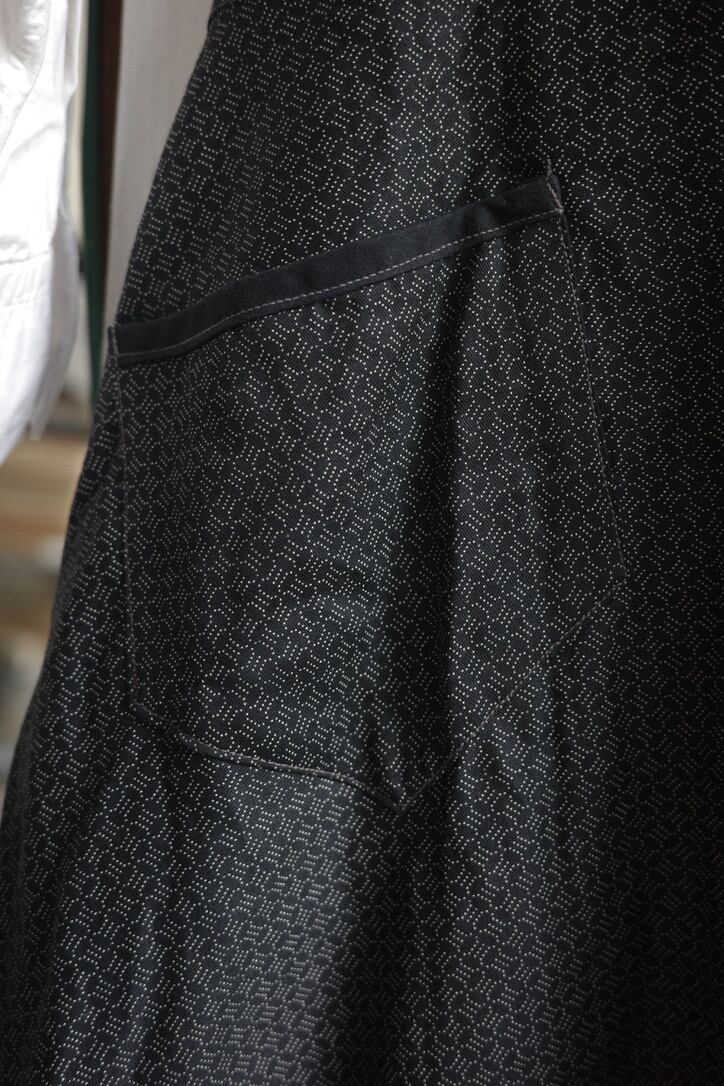 VINTAGE ヴィンテージ / APRON (BLACK PRINTED) | genre