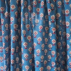 ブロックプリント生地【50cm単位】インド綿 小花柄 ブルー×赤ー×ベージュ #56425-BL2