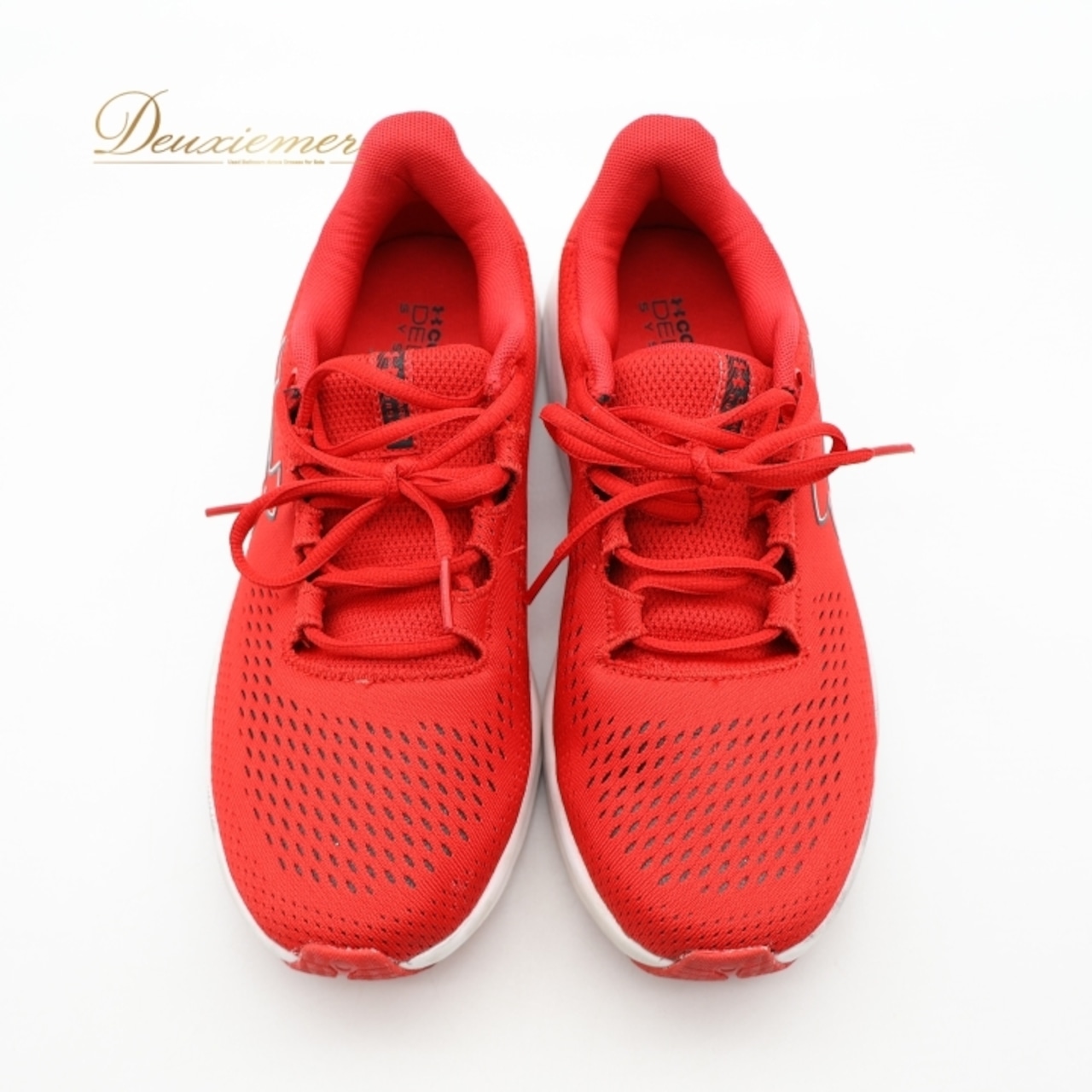 UNDER ARMOUR スニーカー 26cm レッド系 COMFORT DELUXE SYSTEM アンダーアーマー 赤 白 黒 シューズ 紐 スポーツ 運動 ランニング ジョギング 軽い 走る 鮮やか ホワイト系 ブラック系