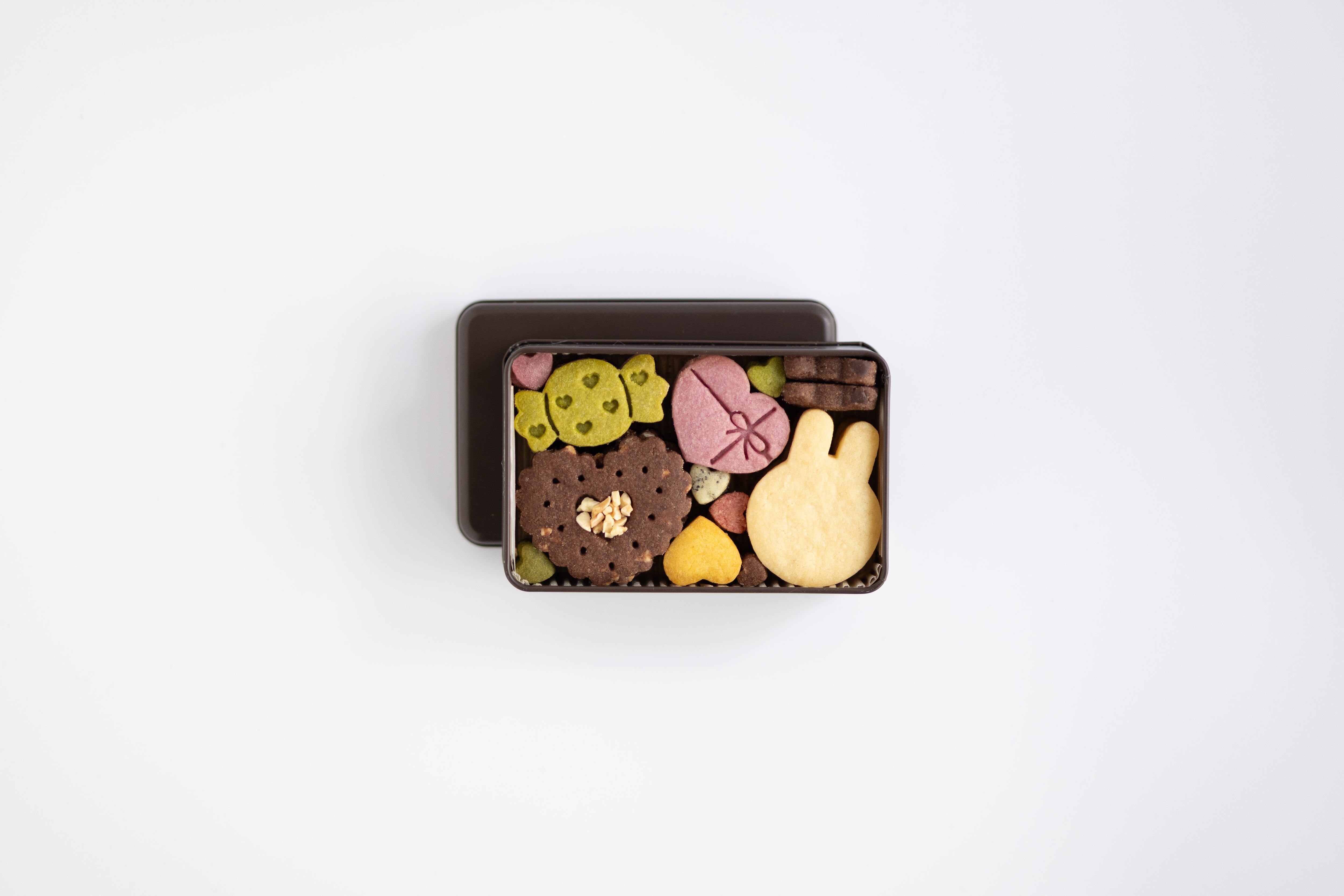 しあわせの宝石箱 バレンタインのクッキー缶(S)箱入り ショップ袋 オリジナルのマグネット付き