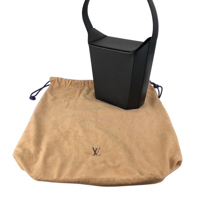 LOUIS VUITTON ルイヴィトン サックソウ エピ ショルダーバッグ ブラック レザー M80161 vintage ヴィンテージ オールド 83uzxd