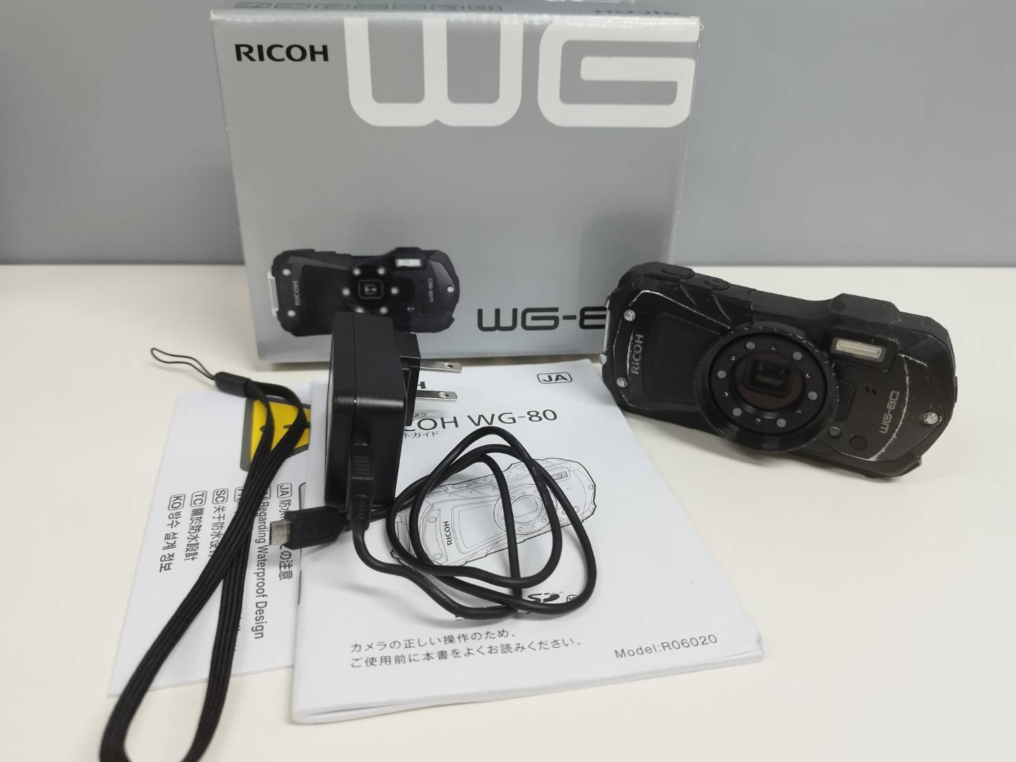 RICOH WG-80/R06020/デジタルカメラ | 中古パソコンショップNS