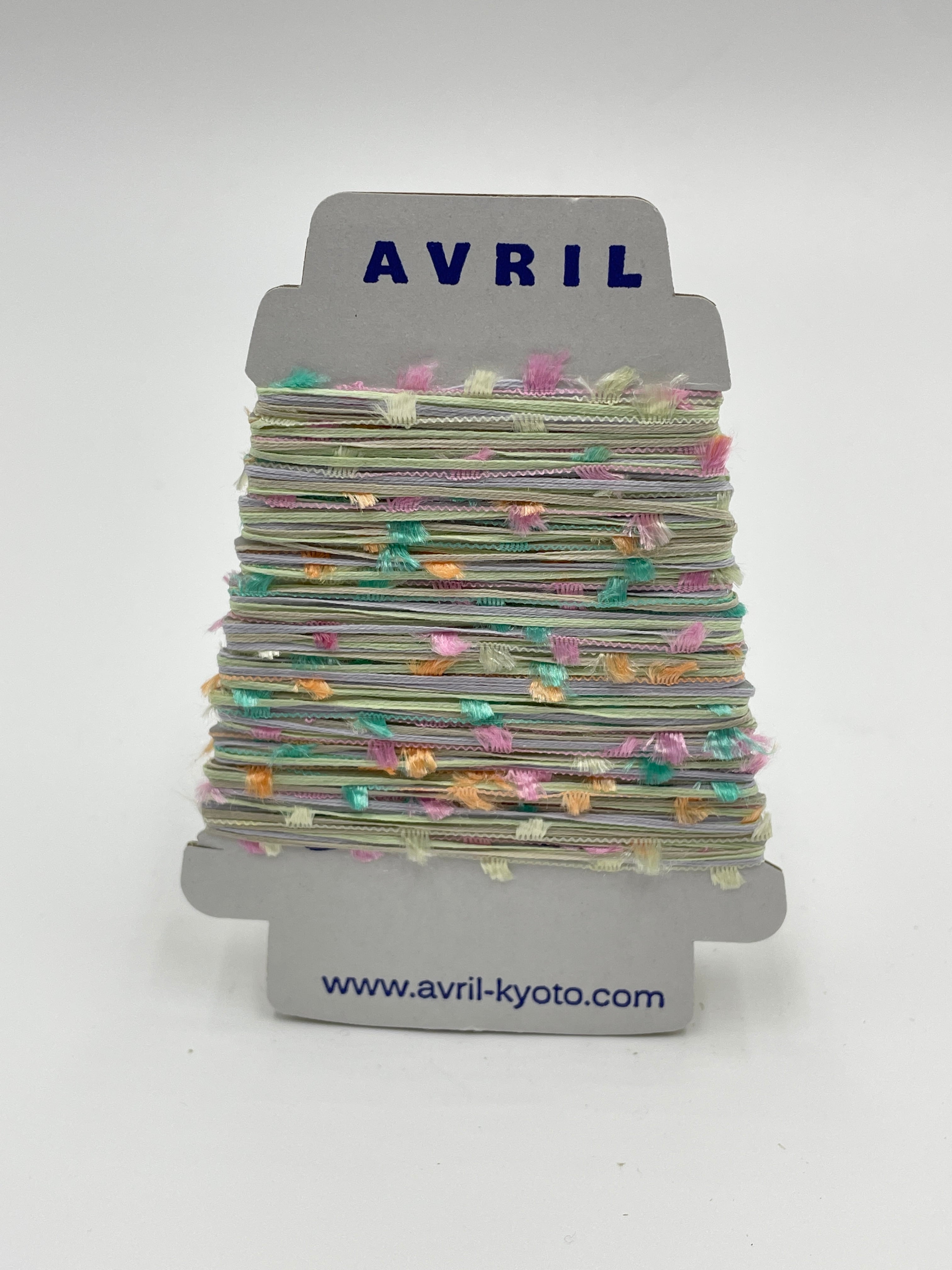 集めたくなる♬楽しい♬可愛い♡『ちょこっと巻きのファンシー糸』AVRILペラコーン293