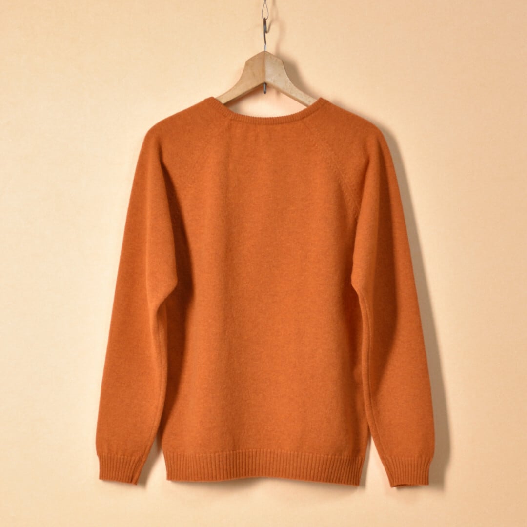 William Lockie ウイリアムロッキー ラムウールラグランプリントセーター "HIHALANDS ISLANDS"・オレンジ【送料無料】