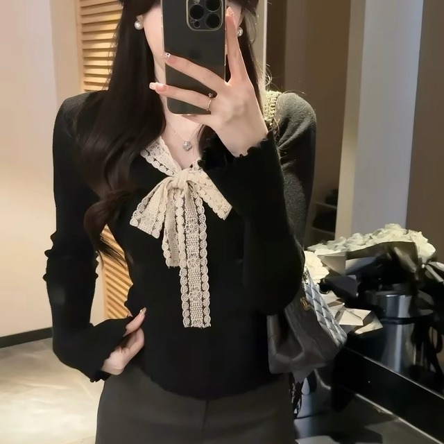 Tie-Detail Knit Top