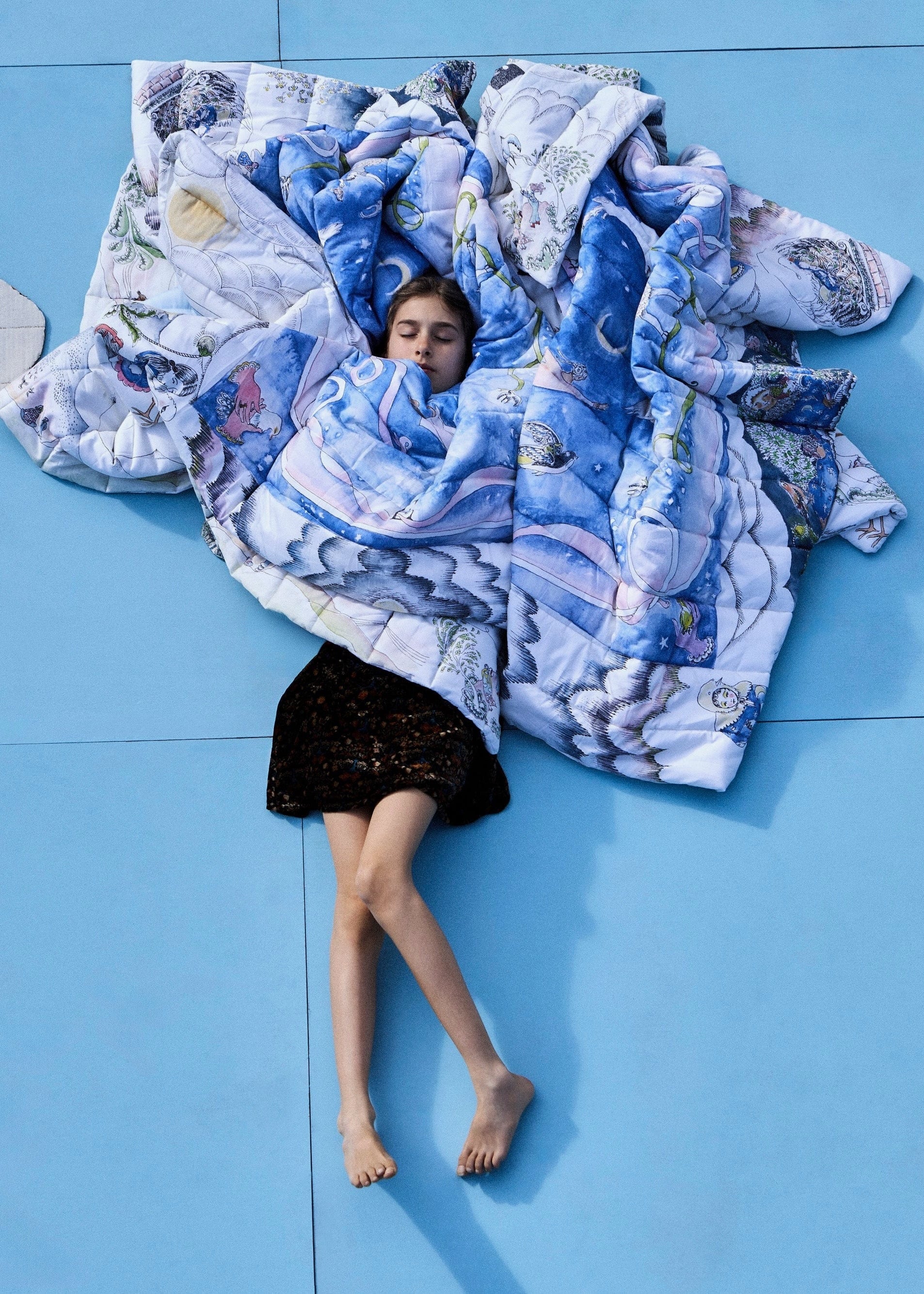 【 FORIVOR 】Quilted Blankets / 144cm X 144cm / Secret Skies(秘密の空)