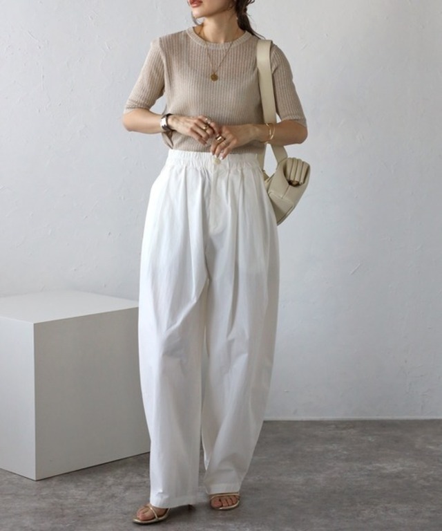 ハーフスリーブラメニット