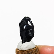 【025】長野県和田峠産 オブシディアン 原石 4.83ct