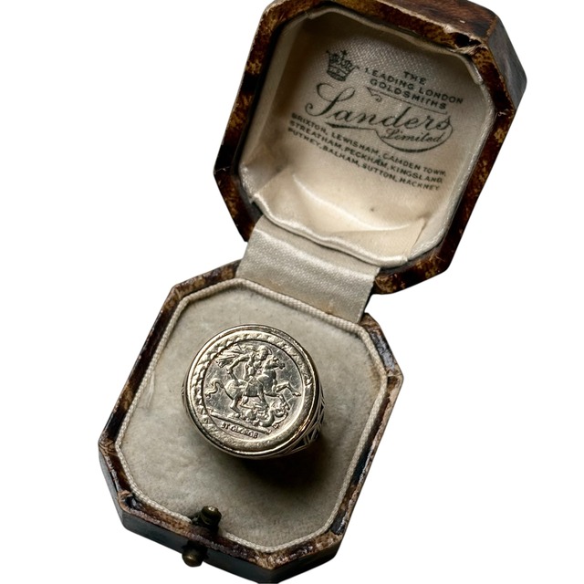 vintage 9ct gold coin ring “St.GEORGE”