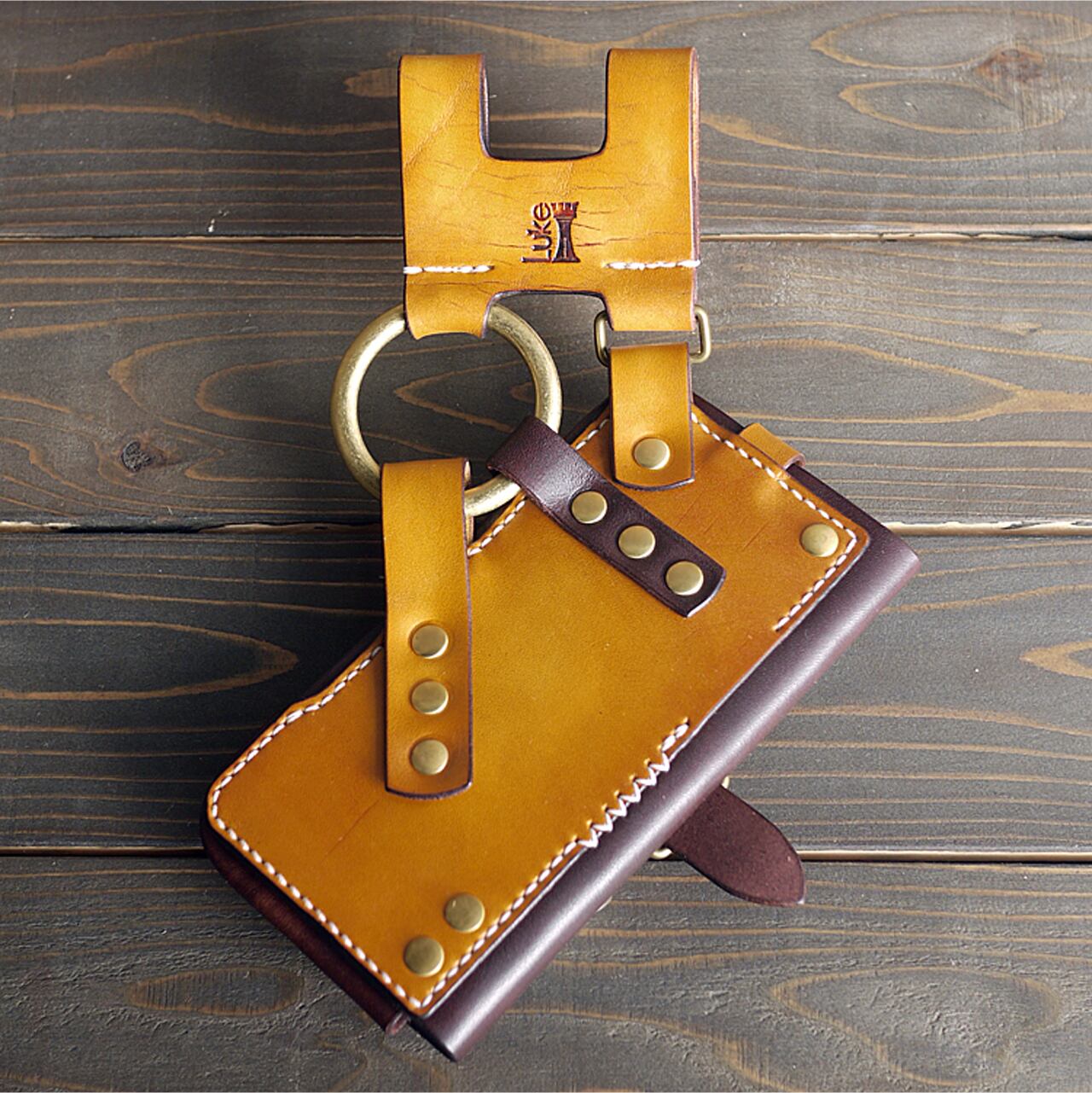 orizontas 01 サイズ3L レザースマートフォンホルスター スチーム