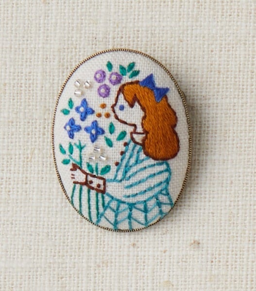 「花とわたしの物語」ブローチ
