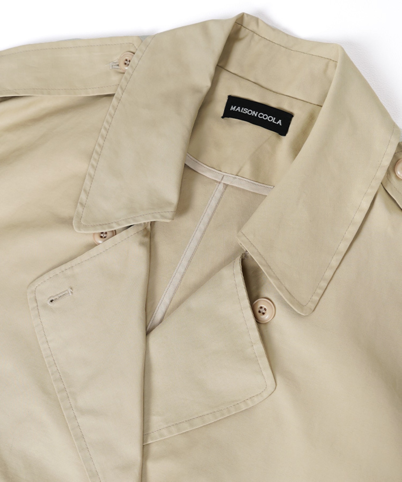 パッチ&ペイントロングトレンチコート (BEIGE) CQ-47041