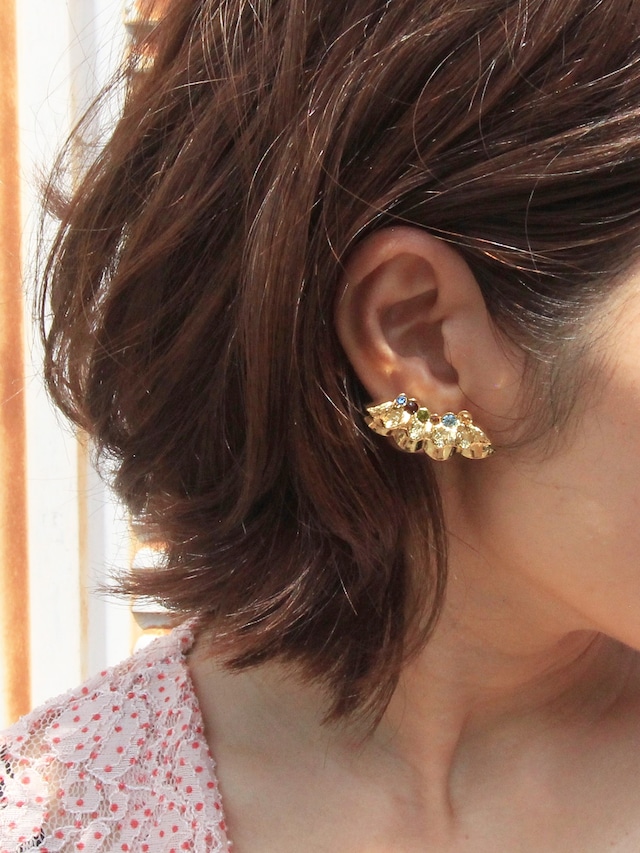 Écrin pierced / clip-on earrings
