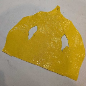 エイ革ハギレ【頭部】C9F-011　※浅草橋中央店販売商品