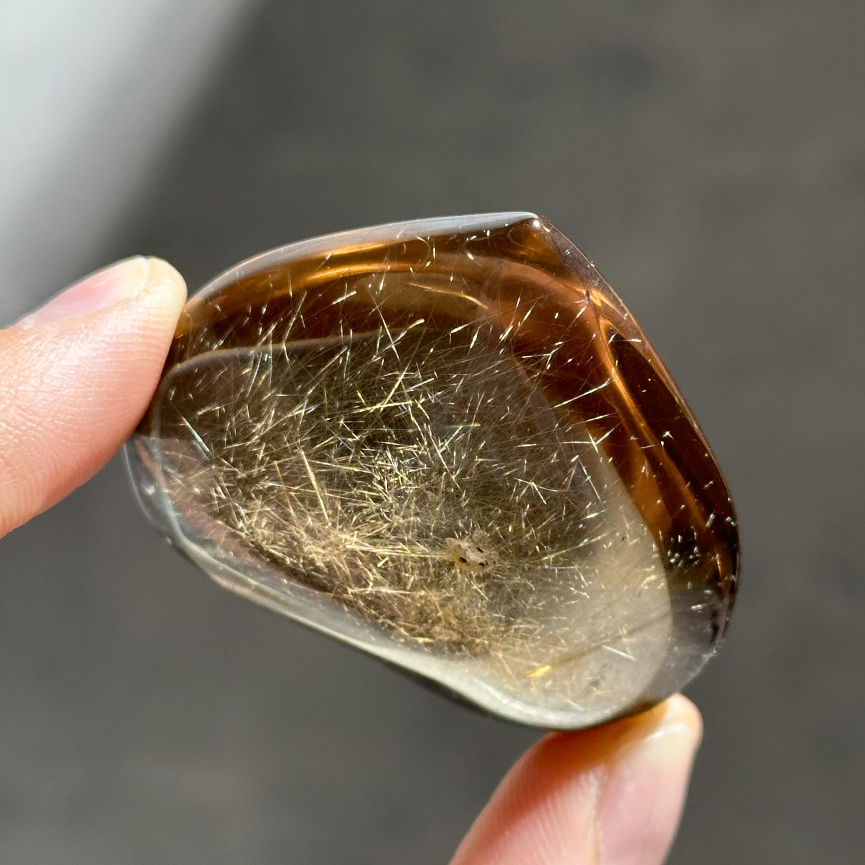 ルチルインスモーキークォーツ ハート41◇ Rutile in Smoky Quartz
