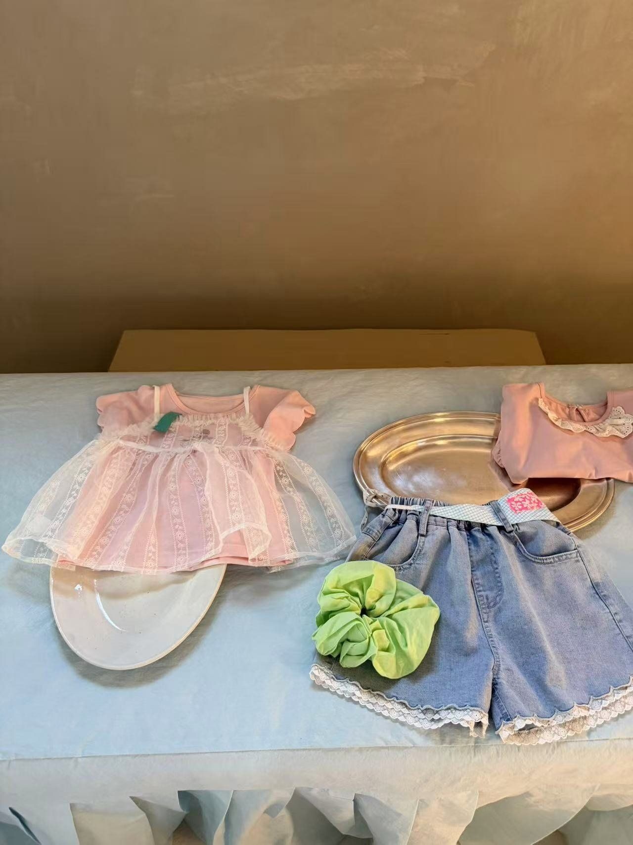[aiai] Lace wave denim shorts / [아이아이] 레이스물결데님쇼츠