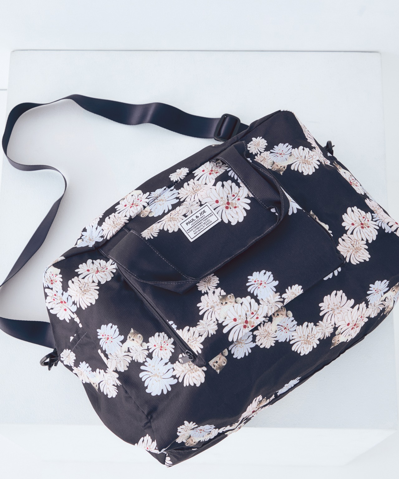 PAUL&JOE ACCESSOIRES : TRAVEL BOSTON BAG PJA-B1441