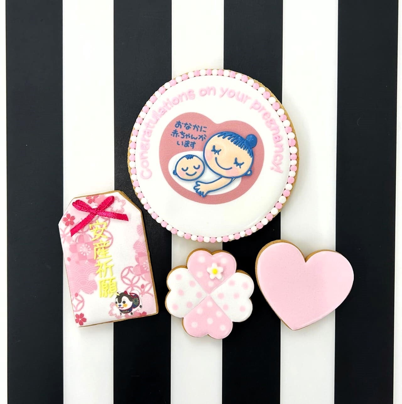 InRed　貼って開運♪ステッカー 引き寄せ　妊活バレンタイン開運招福 Gift box & Hampers | Anniversary Gift❤️ #anniversarygift