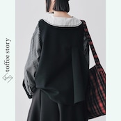 スタイリッシュアシンメトリー:ユニークな立体フォルムのベスト i0485