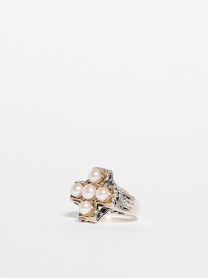 Classical Pearl Ring / Gerochristo