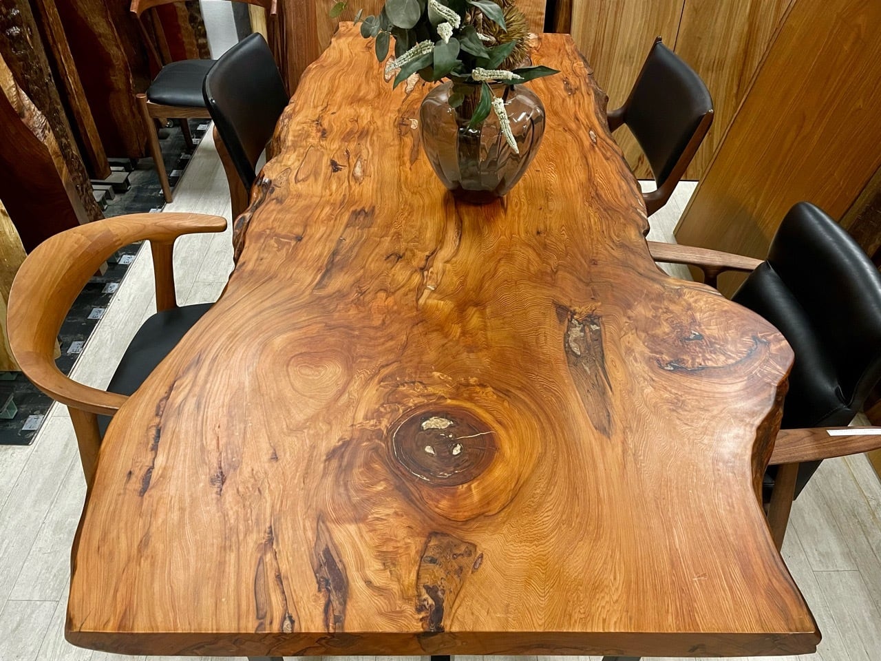 屋久杉（ヤクスギ）_1940×740-830-840×70_浅草本店_テーブル天板/一枚