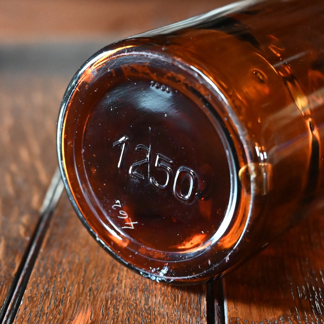 Bottle / ボトル【A】〈薬瓶・ボトル・ブロカント・花瓶・ディスプレイ・アンティーク・ヴィンテージ〉114029