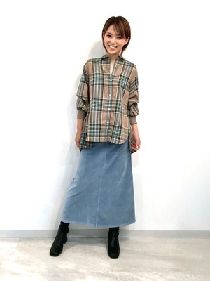 サイドプリーツチェックシャツ