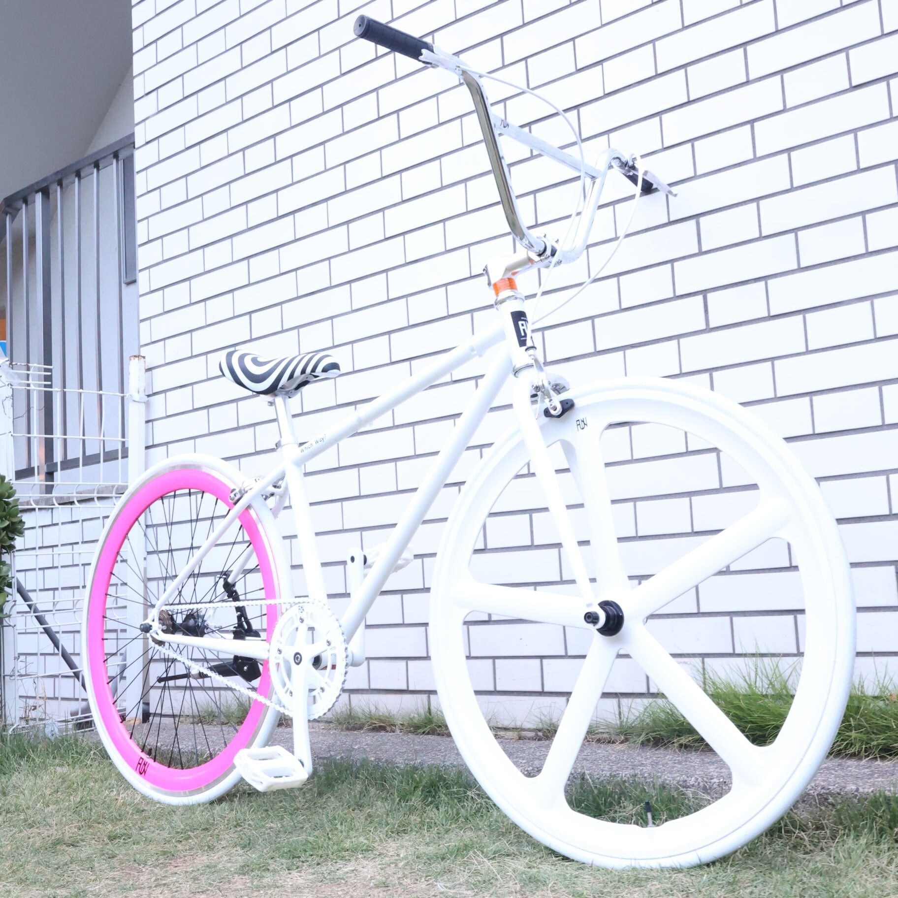 購入8万円！美品！ANGUS アンガス ピストバイク クロスバイク ホワイト