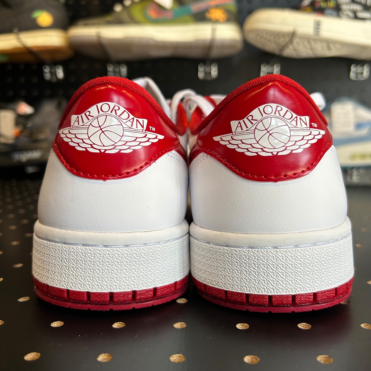 Jordan 1 Retro Low White Varsity Red US9/27cm