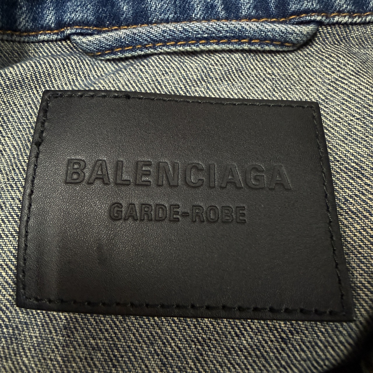 【BALENCIAGA】バレンシアガ "GARDE-ROBE" デニムジャケット