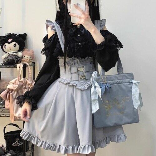 ♡ メイド服 塩辛く ピンク ハートボタン付き ♡ ♡ メイド服 塩辛く ピンク ハートボタン付き ♡