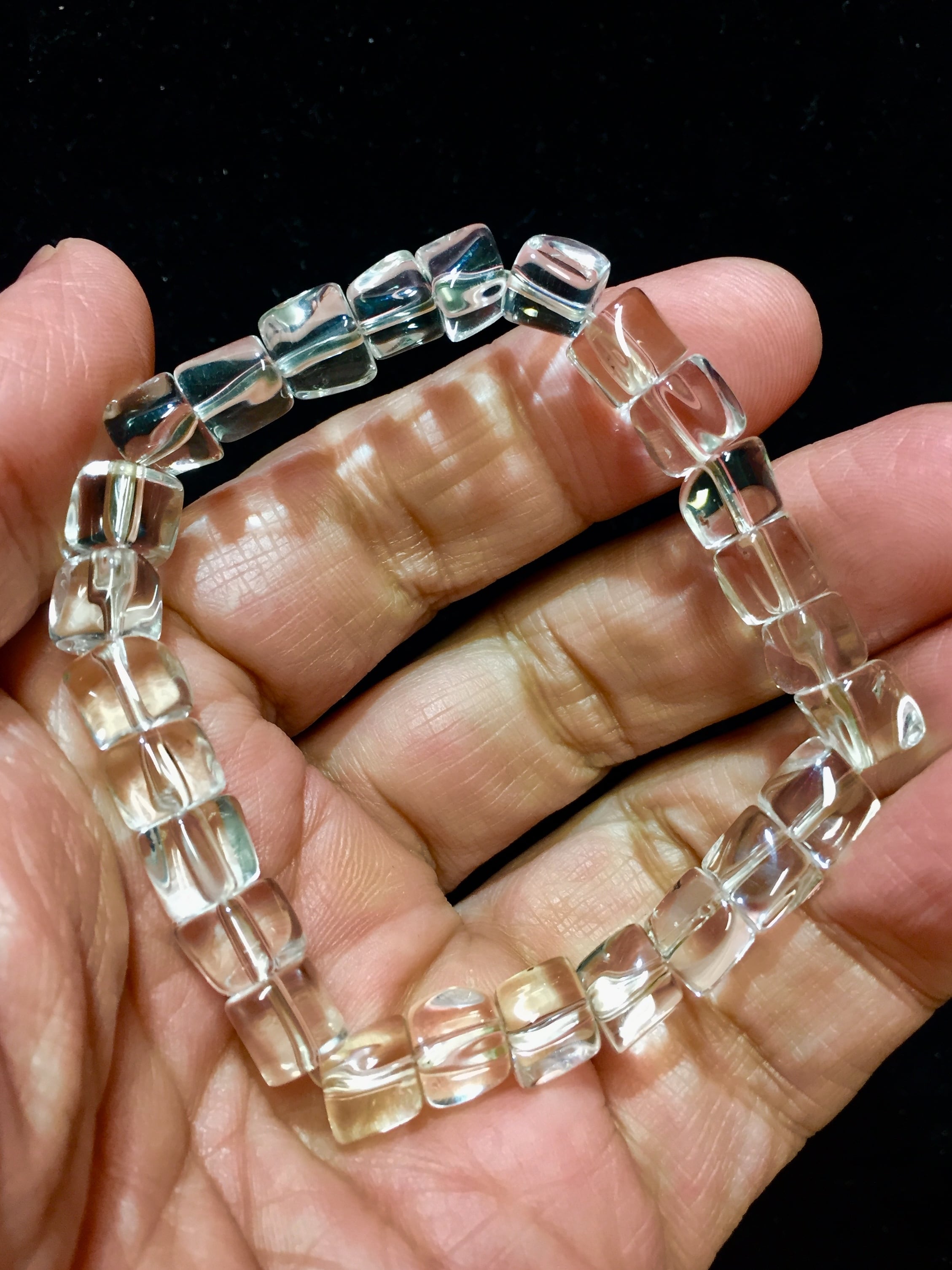 手芸素材・材料 乙女水晶セレクト材12mm16石ブレスレット
