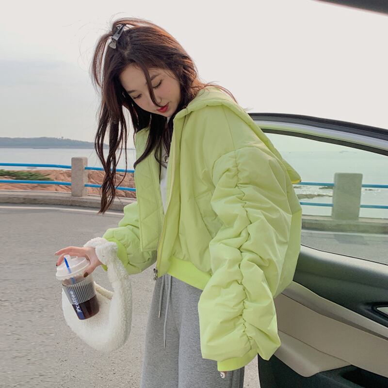 グリーンフードコート オータムウィンターショート コットン 秋物 冬物 試着室33384210497