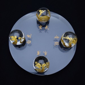 四神獣 20mm丸玉セット 透明盤アクリル台(金彫り)