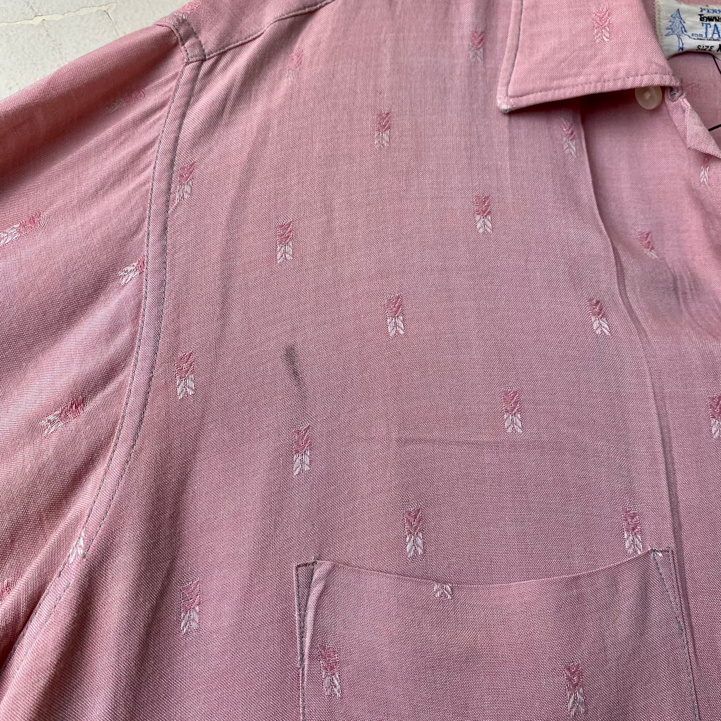 vintage 1960's TOWNCRAFT “for tall men” pink color rayon shirt