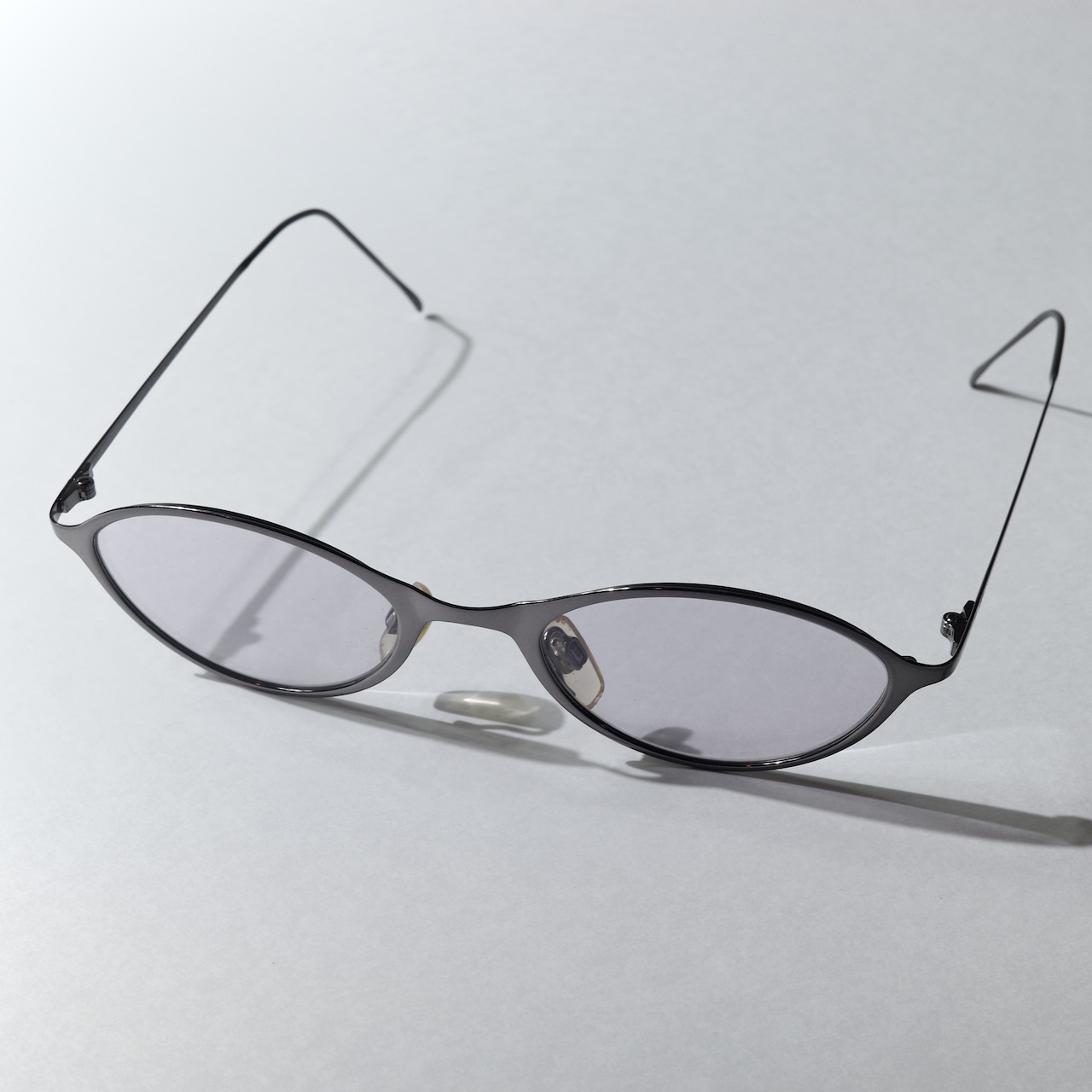 "EMPORIO ARMANI" OVAL SUNGLASSES