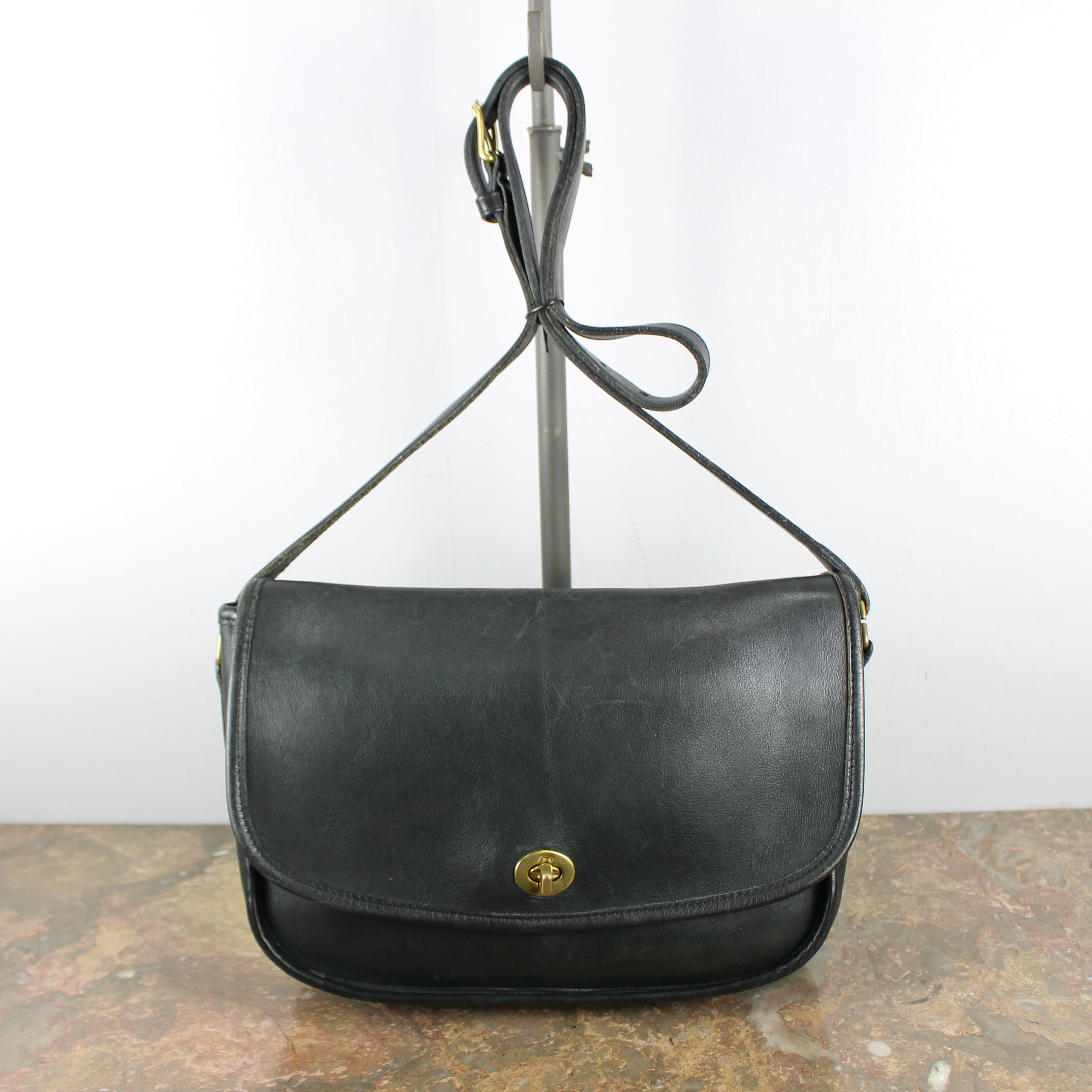 OLD COACH vintage leather bag