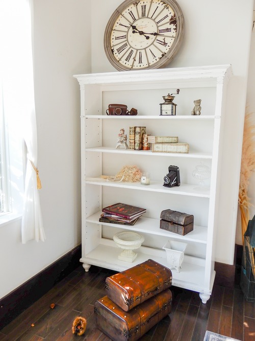 フランスアンティーク調オープンシェルフ　ディスプレイシェルフ本棚飾り棚　アンティークホワイトW1000