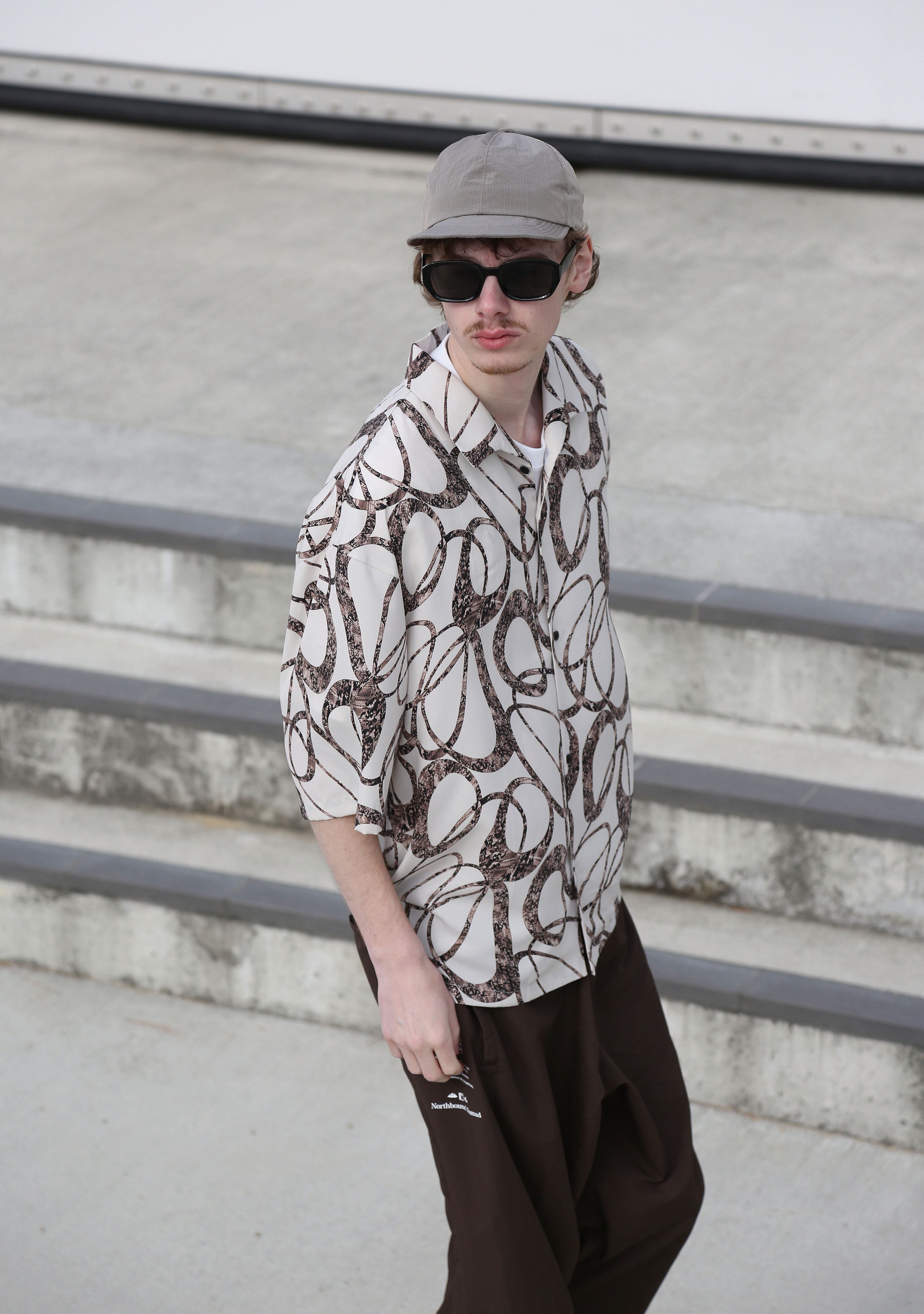 QUOLT シャツ✨新品タグ付き✨カーキブラウン　Lサイズ QUOLT ORBIT SHIRTS | SLOW