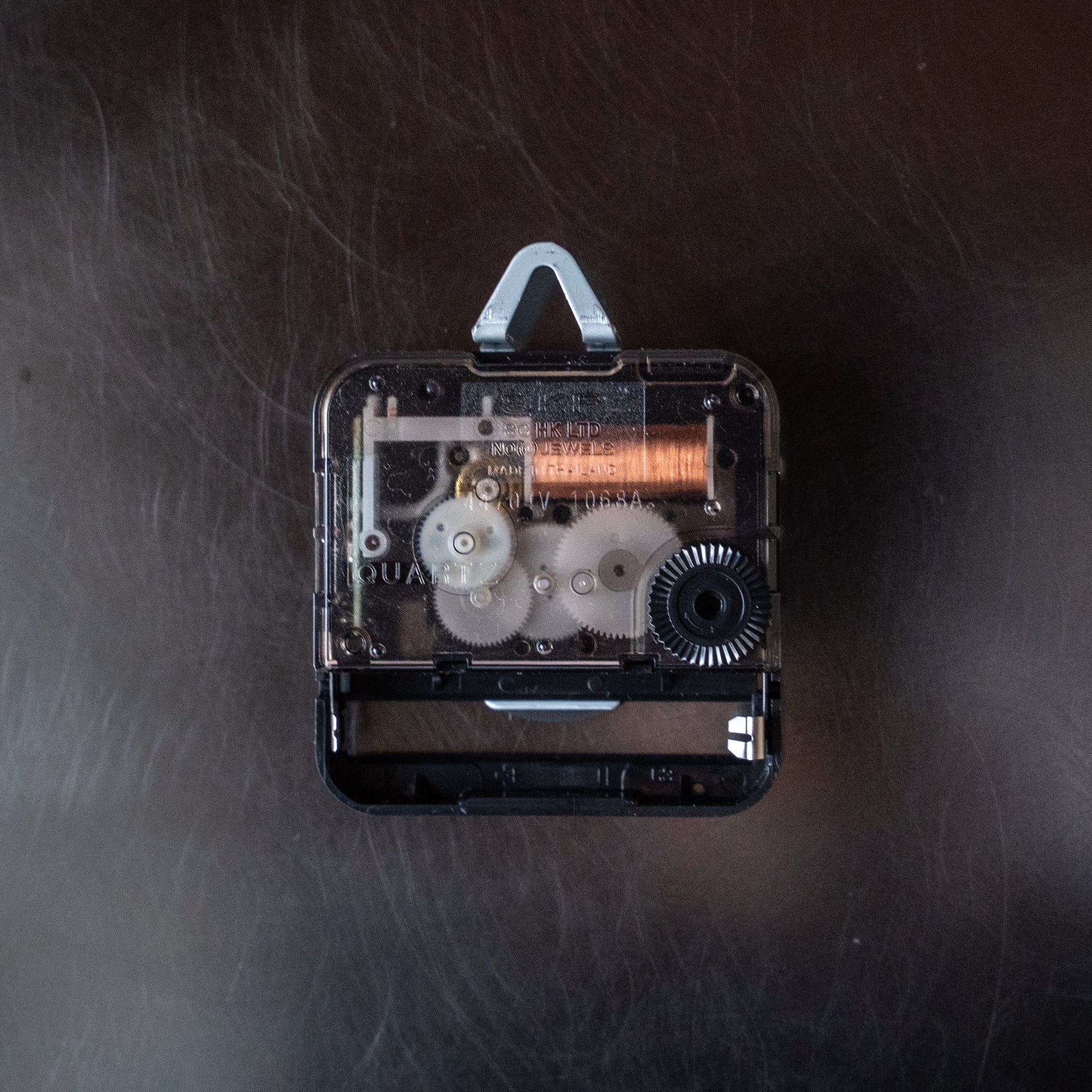 廃盤品】壁掛け時計 ＜タイプ2-220＞ 数字入り / 真鍮黒染め minimal