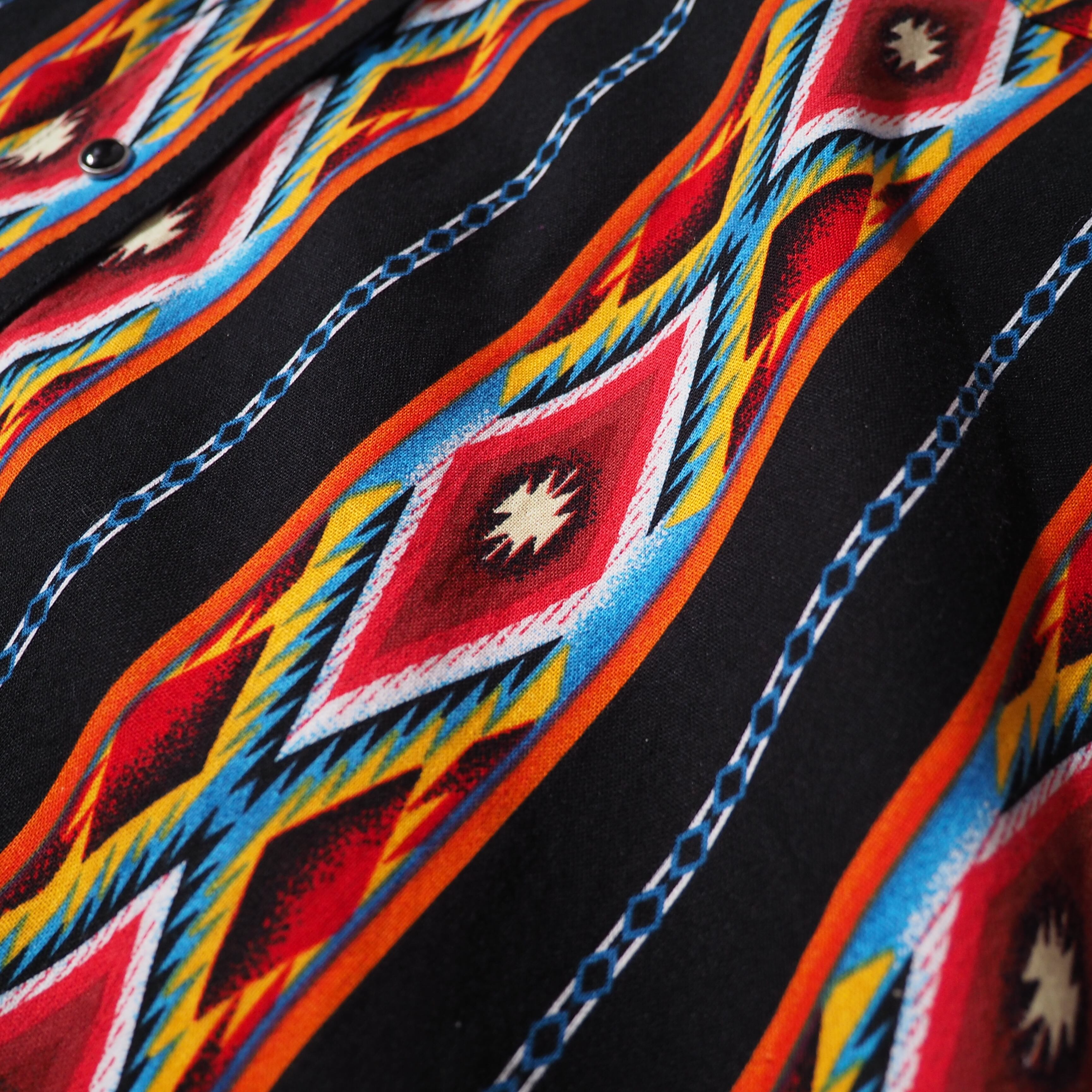 ” Wrangler ” ethnic stripe pattern vintage loose silhouette western shirt