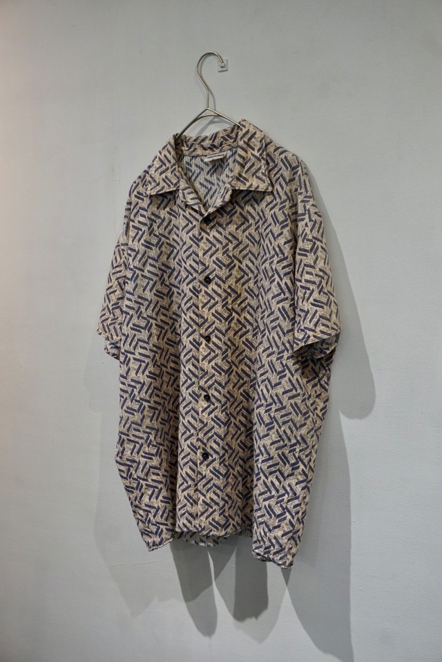 unknown s/s shirt