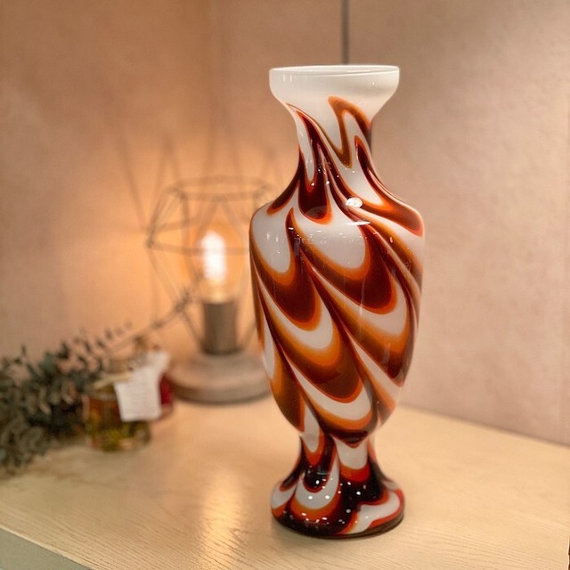 イギリス製 花瓶 ガラス glassware 80251623 イギリス ガラス工芸 オレンジ 赤 ホワイト 白 フラワーベース 花器