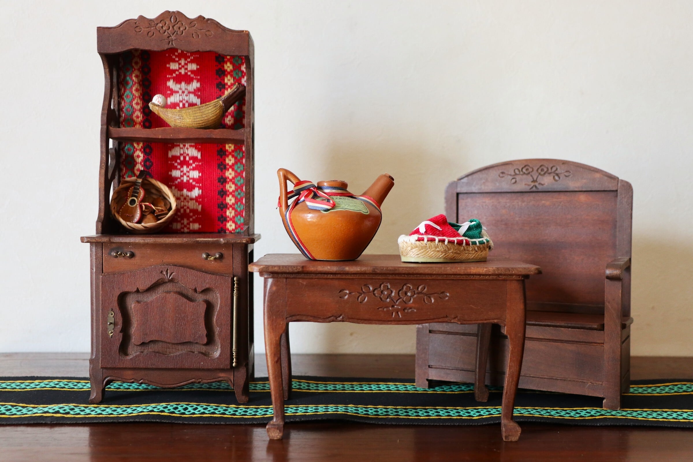Pays Basque Mobilier de Poupée ~Cabinet~
