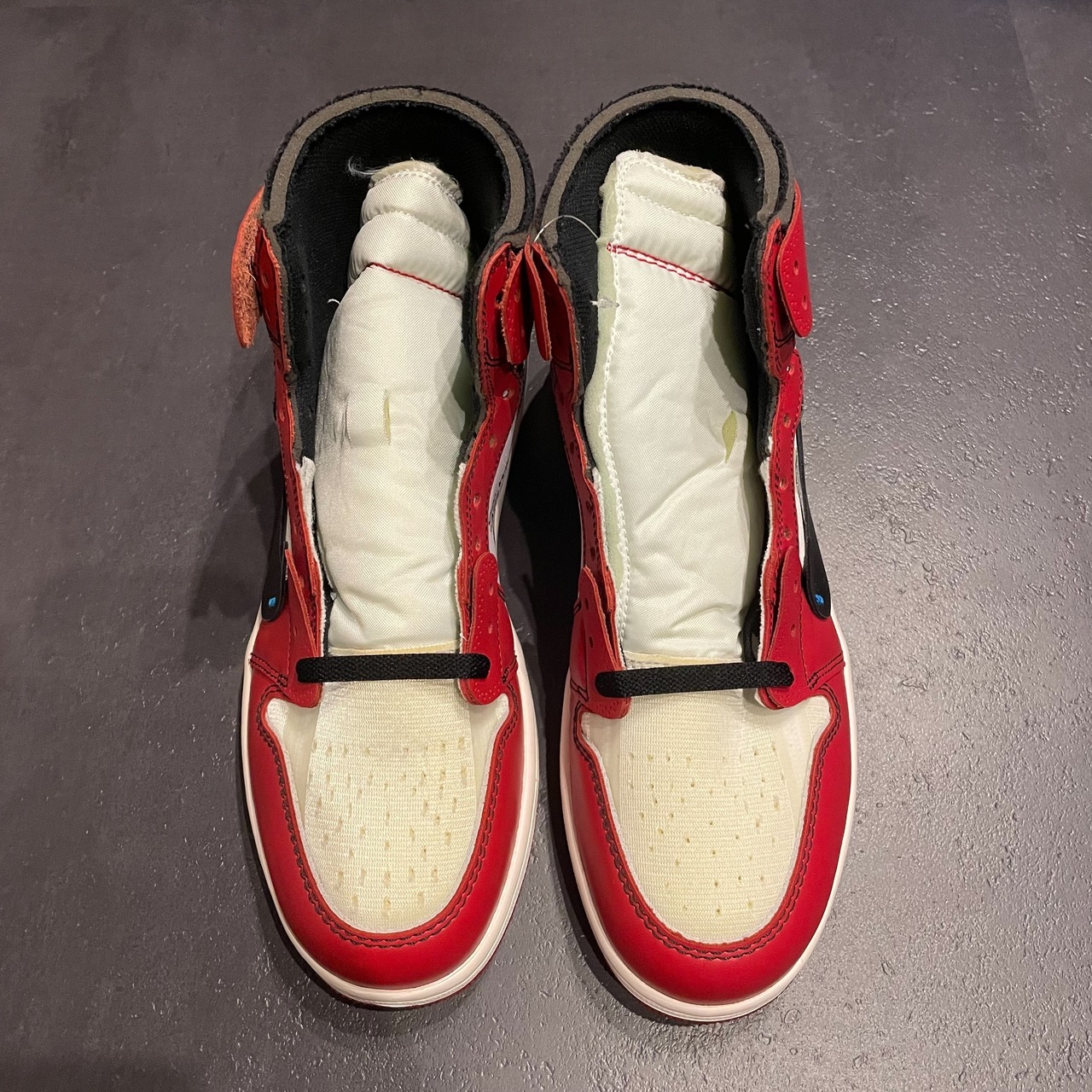 ×OFF WHITE THE 10 AIR JORDAN 1 CHICAGO AA3834-101