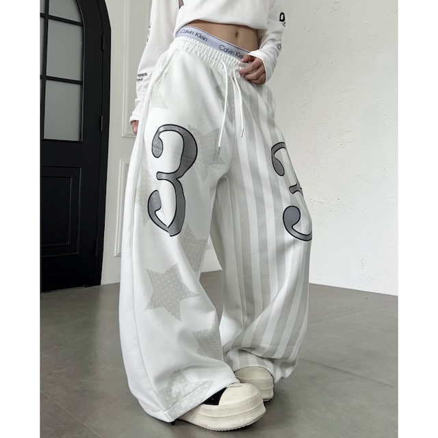 スターストライプアシンメトリーワイドラインスウェットパンツ 1col R02645